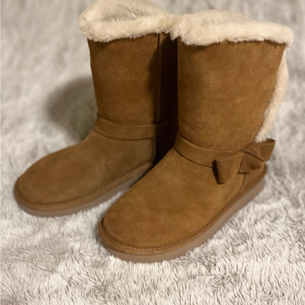 KOOLABURRA by UGG Short Chestnut Tan Winter Boots ❄️ Winter Clearance❄️